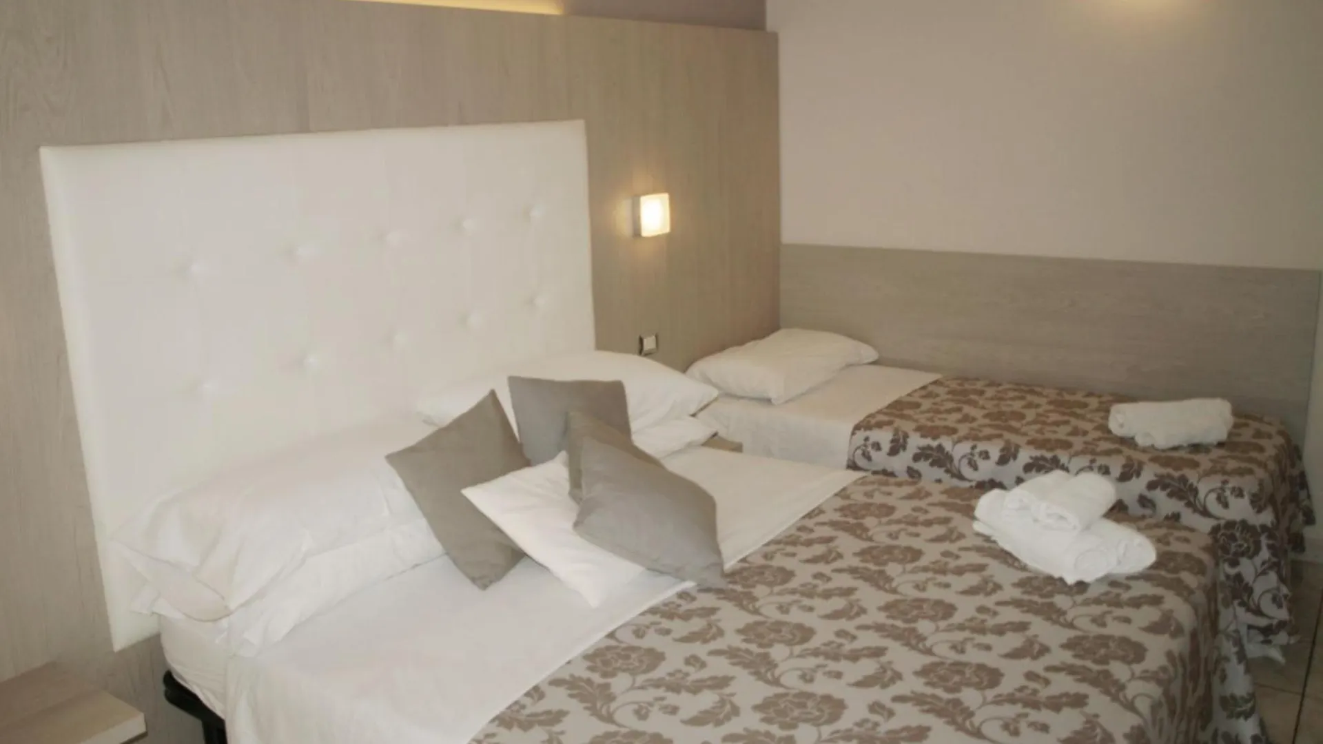Hotel Stefan Room & Breakfast Gatteo a Mare 3*,