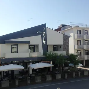 3* Hotel Vittoria