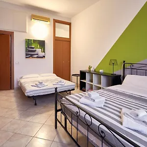 Tortona Design Flat Milano